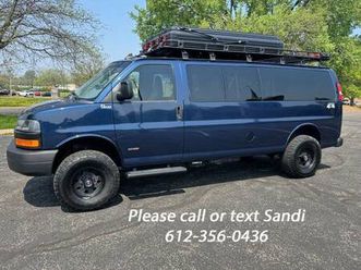 2016 chevrolet express 3500 quigley 4x4 duramax v8 diesel 15 passenger