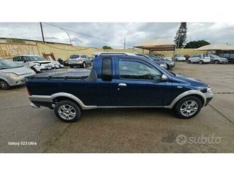 fiat strada 1,9 jtd malibu anno 2006 km 183500
