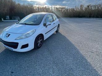 peugeot 207 société 2 places