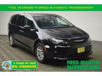 used 2022 chrysler voyager lx