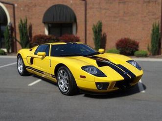 used 2005 ford gt base