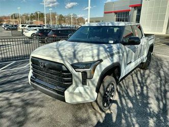 new 2026 toyota tundra hybrid limited