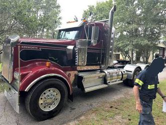 2022 kenworth w900 ext. day cab