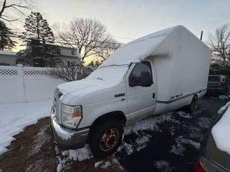 2010 ford e-350 dually with 15 foot box / any best offer !