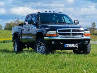 other dodge dakota 4x4 *mini ram*