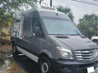 2015 refrigerated freightliner sprinter 2500 diesel high roof