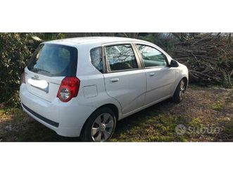 auto a gas chevrolet aveo