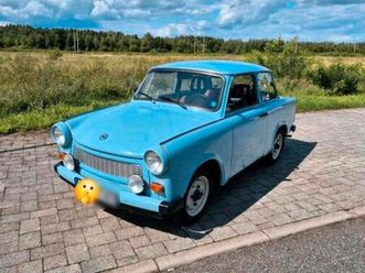 trabant 601 s deluxe blau