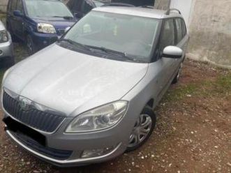 ② skoda fabia 1200tdi break 75ch mod 2011 clim euro5 ctok — skoda — 2ememain