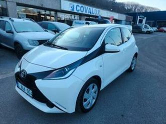 ② toyota aygo x avec 99000 km 11/2017 moto46 — toyota — 2ememain