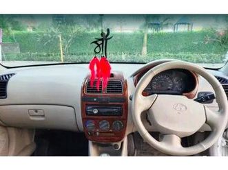 hyundai accent executive cng 2010