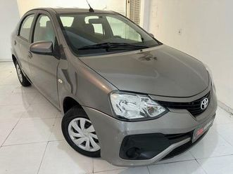 toyota etios 1.5 xs sedan auto