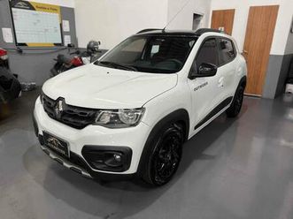 renault kwid 1.0 outsider