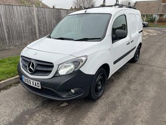 1.5 109 cdi blueefficiency l2 euro 6 (start/stop) 5dr