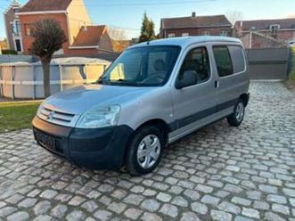 ② citroen berlingo 1.4 benzine — camionnettes & utilitaires — 2ememain