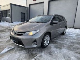 toyota auris 1.4d4d* panorama* 95000km* led ≫ 2014 • 14 599 лв. • id