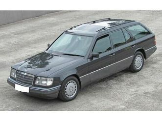 biete mercedes w124 e280 kombi in blauschwarzmetallic