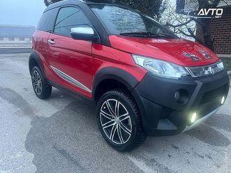 aixam cross crossover premium 8 km premium disel