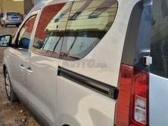 renault express diesel manuelle 2024 à agadir