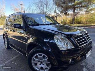 2.7 cdi exclusive-4x4-klimatizador-estribos-llantas