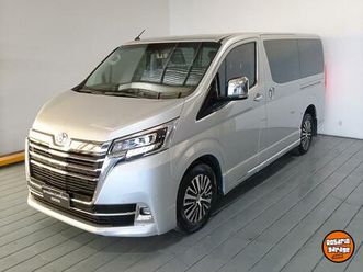 toyota hiace wagon at 6 10a