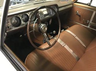 1964 chevrolet chevelle malibu wagon, factory 4 speed.