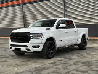 dodge ram laramie blanc 2020