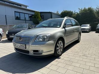 toyota avensis kombi 2.0 d-4d