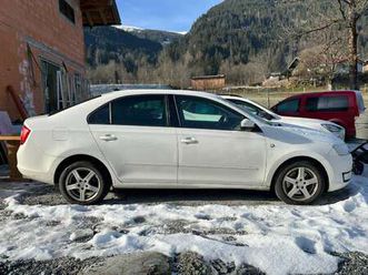 rapid 1,6 elegance tdi green tec dpf elegance