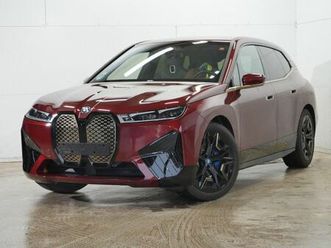 bmw ix 40 xdrive laser h/k acc lrhz ahk 360° qi kzu