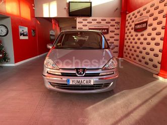 peugeot 807 premium 2.0 hdi 136 fap