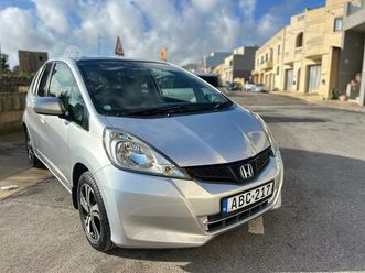 honda fit - japan import - full extras - automatic - very good condition