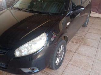 turin sedan brasil 1.4 16v 4p mec.