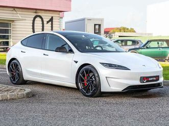 tesla model 3 performance tração integral