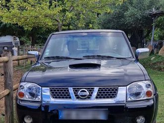 vends pick up nissan navara
