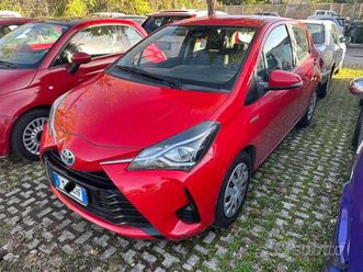 toyota yaris benzina ibrida neopatentati 2018