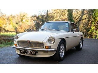 1975 mg mgb gt v8