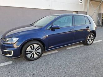 volkswagen golf elektro automat 85 kw...led,navi,tempomat