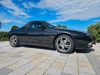 alfa romeo 916 spider