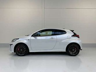 gr yaris mit high-performance-paket