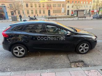 volvo v40 1.6 d2 kinetic