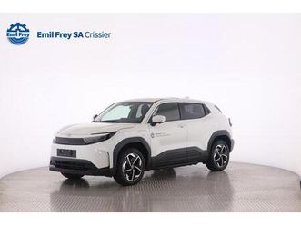 toyota urban cruiser premium awd: réserver un essai sur route !