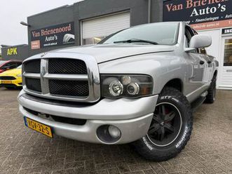 dodge ram 1500 - in automaat en leer en met trekhaak en cruise controle en airco