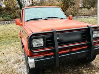 nissan patrol 4 zylinder diesel geländewag...