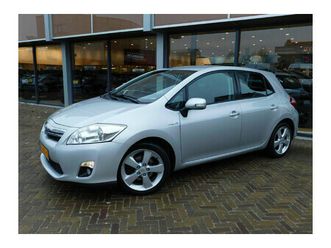 1.8 full hybrid executive