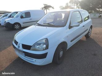 renault clio commertielle