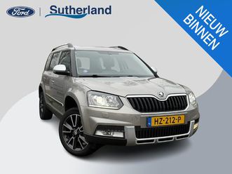 skoda yeti outdoor 1.4 tsi greentech style 4x4 150pk trekhaak | xenon | open dak | stoelverwarming | 1.800kg trekgewicht | lichtmetaal |