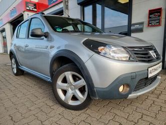 dacia sandero 1.6 stepway / neue allwettreifen/hu neu
