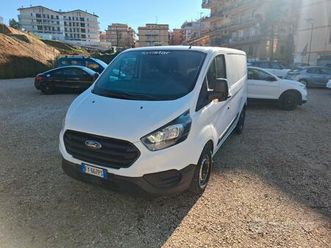 ford transit custom 340 2.0 tdci 130 pc furgone en
