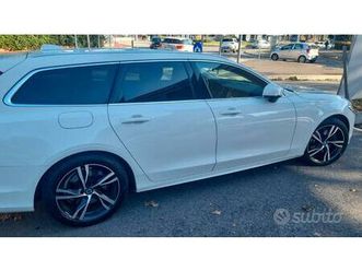 volvo v90 d4 awd 4x4 con gancio traino elettrico